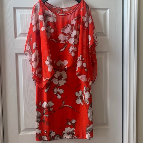 Laura Dresses & Skirts - Laura poppy red large white floral tank dress removable  chiffon poncho EUC